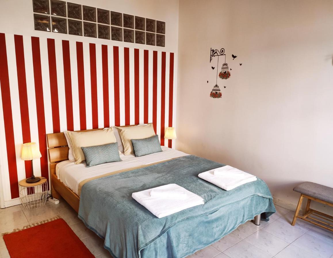 Apartemen 75 m² dengan 2 kamar tidur dan 1 kamar mandi pribadi di Kota Tua Porto Bagian luar foto