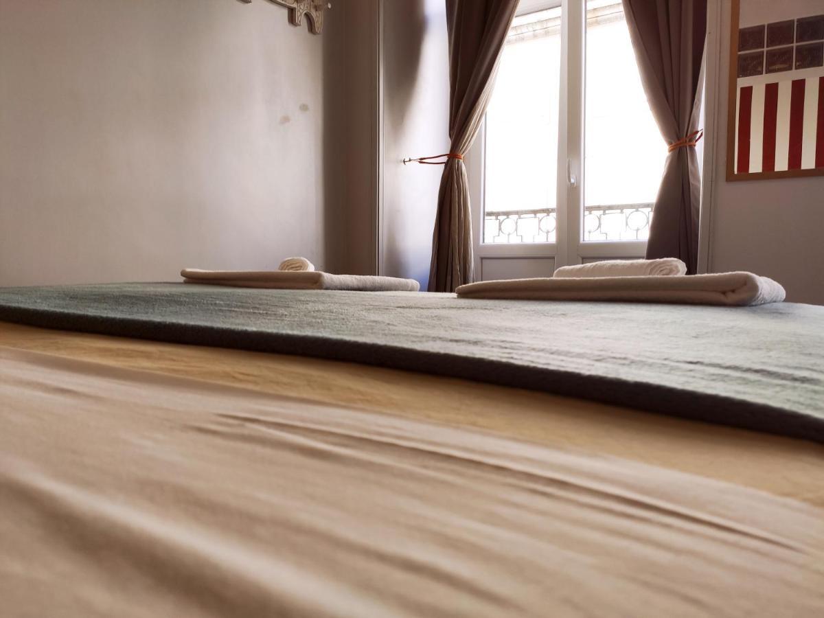 Apartemen 75 m² dengan 2 kamar tidur dan 1 kamar mandi pribadi di Kota Tua Porto Bagian luar foto